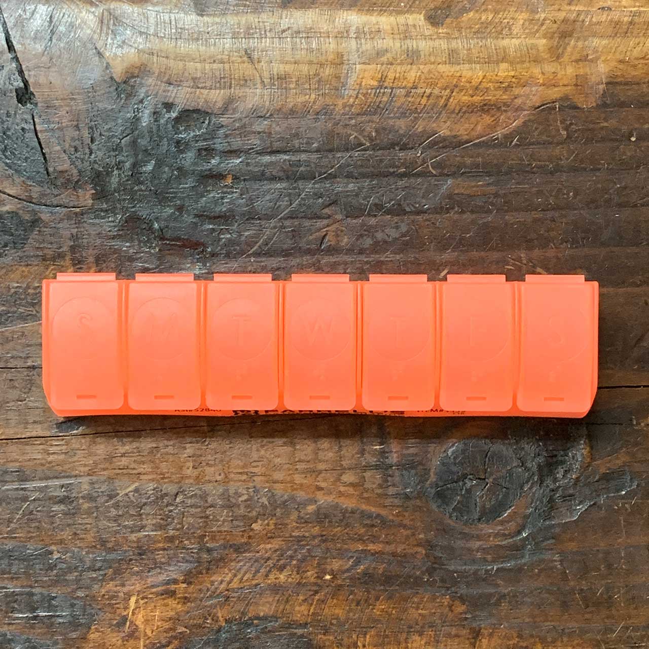 Goers Studio Pillbox 型 ピルボックス マンデーサック 7 Day Pill Organizers | Weekly Pill Boxes | 7 Day Pill Boxes