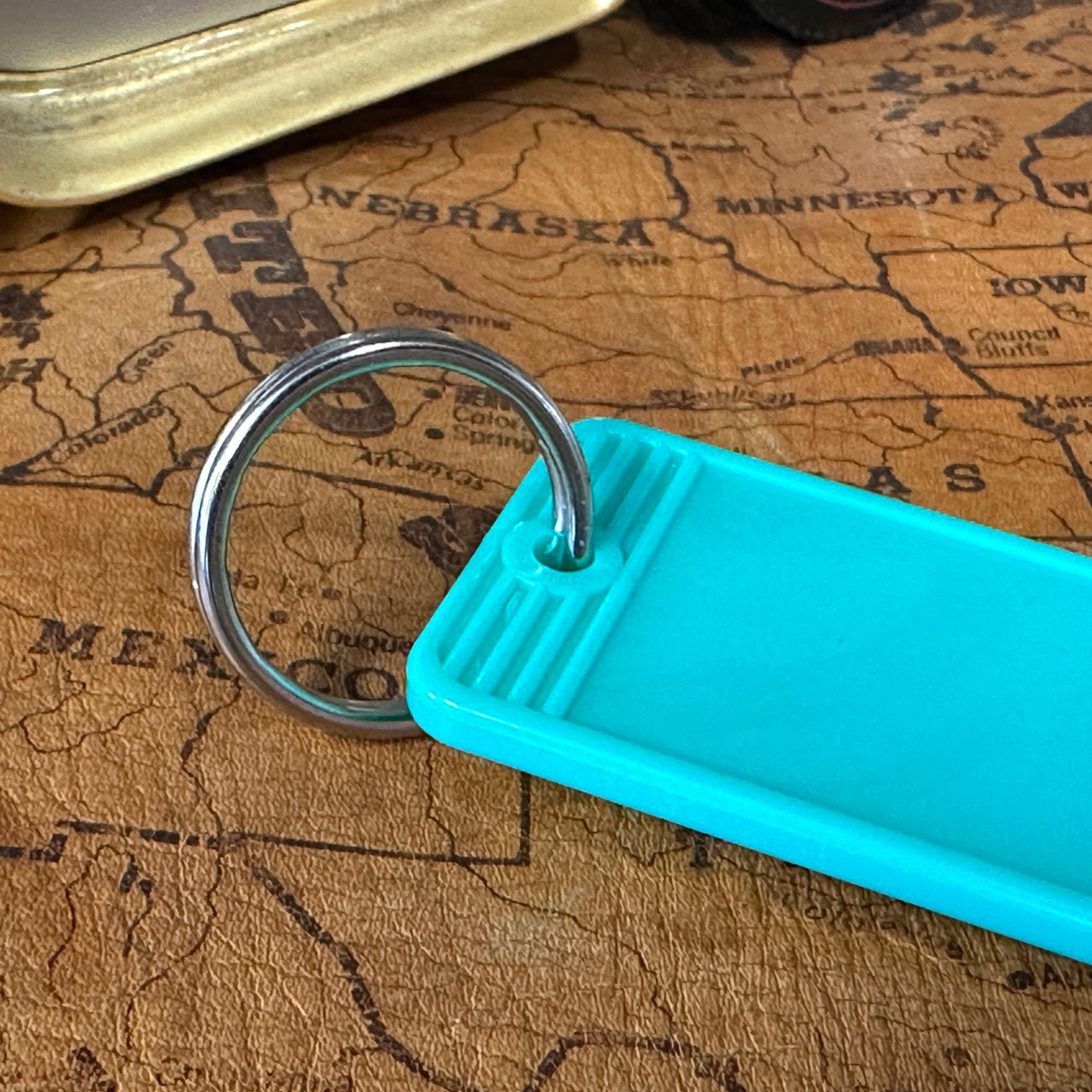 hotel tag-rectangle-4